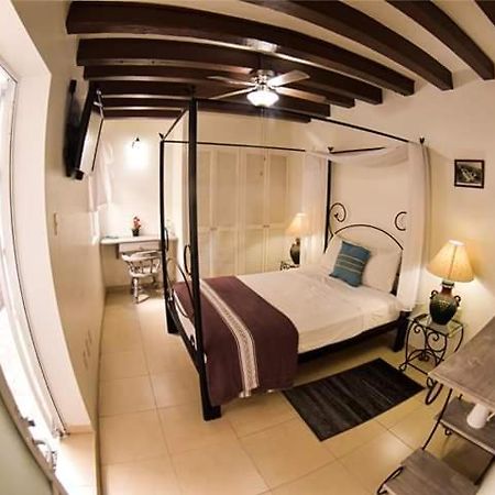 Hotel Tres Sofias Queretaro Bagian luar foto